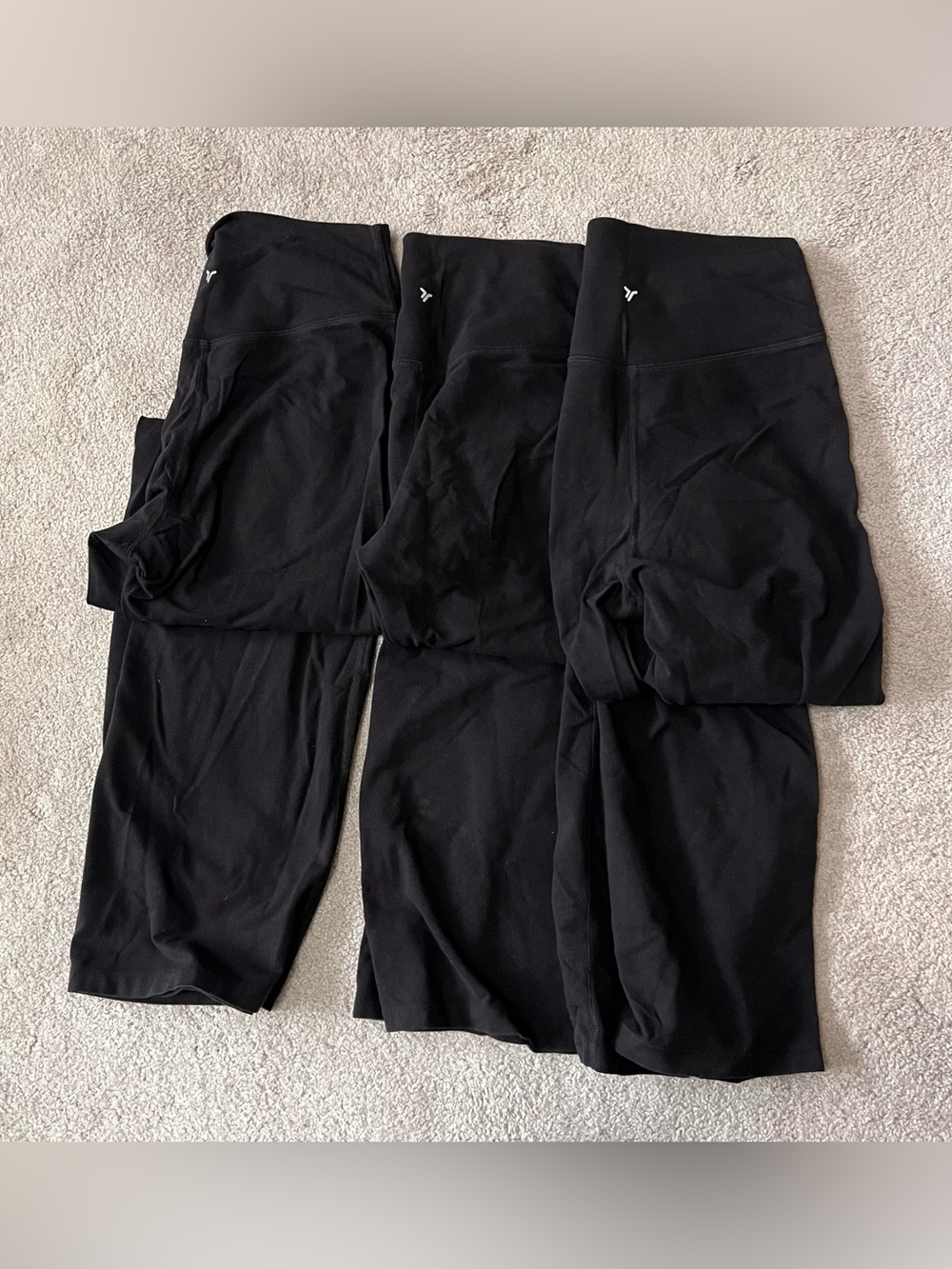 3-Old Navy Active Powerchill Extra High-Rise Slim Boot-Cut Go-Dry Black Pants M,